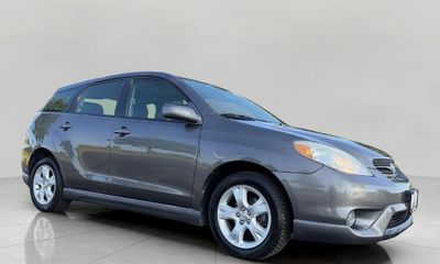 2005 Toyota Corolla Matrix XR