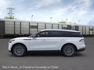 2022 Lincoln Aviator Base