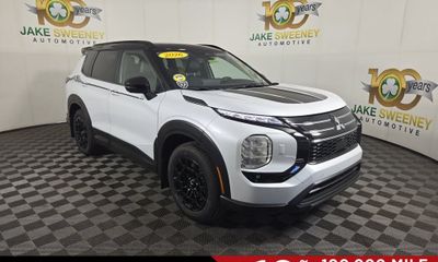 2026 Mitsubishi Outlander SE Trail Edition