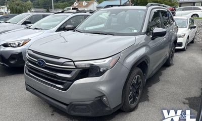 2025 Subaru Forester Premium