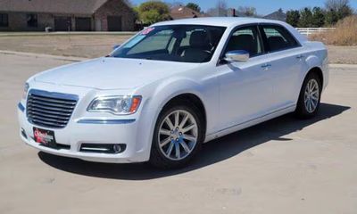 2012 Chrysler 300 300C Limited