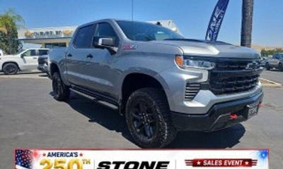 2025 Chevrolet Silverado RST