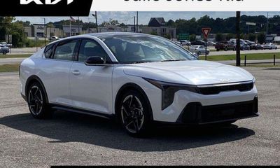 2026 Kia K4