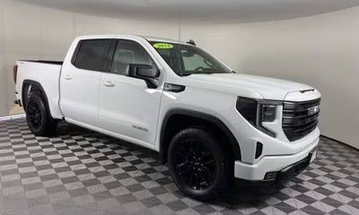 2024 GMC Sierra Elevation L