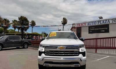2024 Chevrolet Silverado LTZ