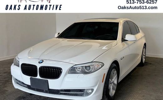 2011 BMW 528i I