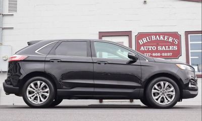 2024 Ford Edge Titanium