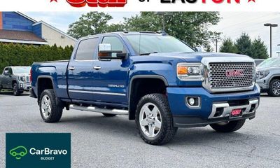 2015 GMC Sierra Denali