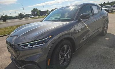 2023 Ford Mustang Mach-E Select