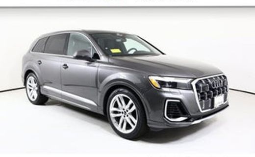 2026 Volvo XC60 Plus Dark