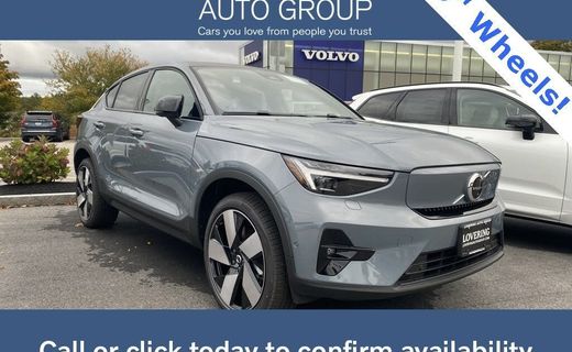 2023 Volvo C40 Ultimate Dark