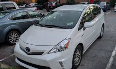 2012 Toyota Prius V