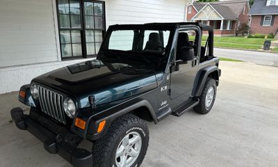 2005 Jeep Wrangler X