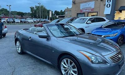 2015 Infiniti Q60 Base