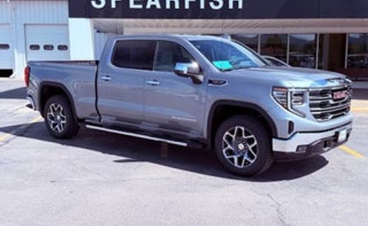 2026 GMC Sierra SLT