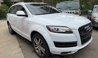 2015 Audi Q7 Premium Plus