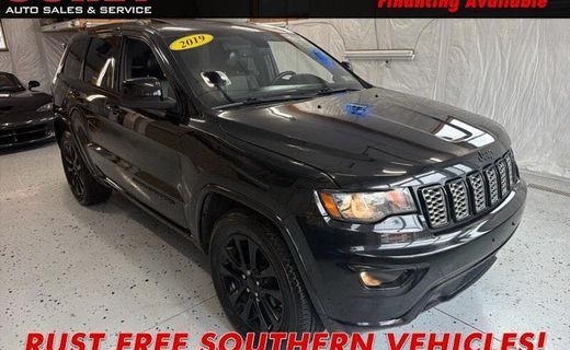 2019 Jeep Grand Cherokee Laredo