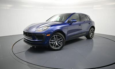 2026 Porsche Macan