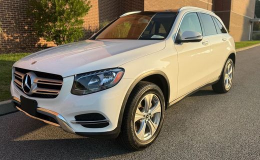 2017 Mercedes-Benz GLC-Class GLC300