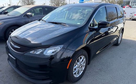 2024 Chrysler Voyager LX