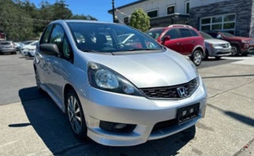 2013 Honda FIT Sport