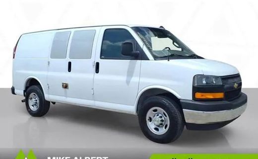 2024 Chevrolet Express 2500