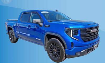 2022 GMC Sierra Elevation