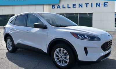 2022 Ford Escape SE