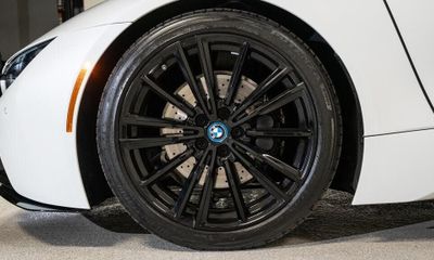 2019 BMW I8 Roadster
