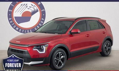 2025 Kia Niro EX