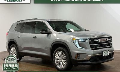 2026 GMC Acadia Elevation