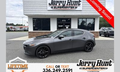 2025 Mazda MAZDA3 Premium Package