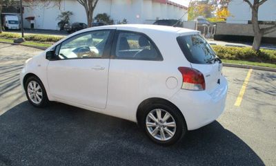 2010 Toyota Yaris Liftback 3DOOR MT