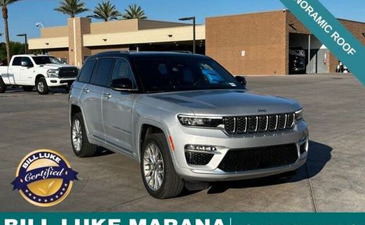 2022 Jeep Grand Cherokee Summit