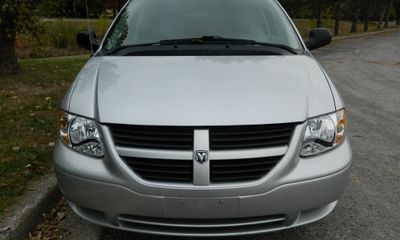 2006 Dodge Caravan grand Base C V