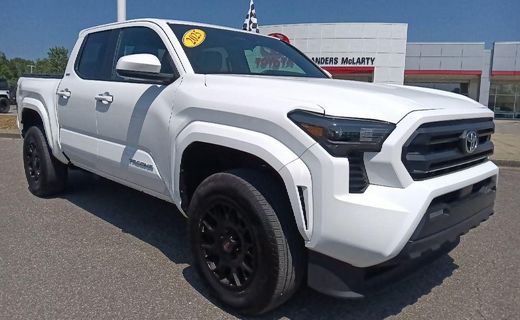 2025 Toyota Tacoma SR5