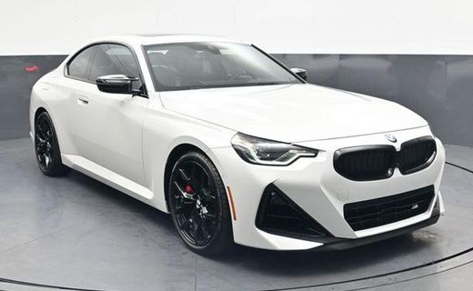 2025 BMW M240i