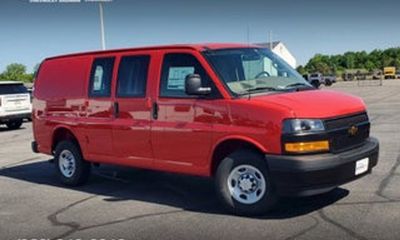 2026 Chevrolet Express 2500