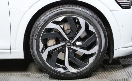 2024 Audi Q8 Quattro Preminum Plus