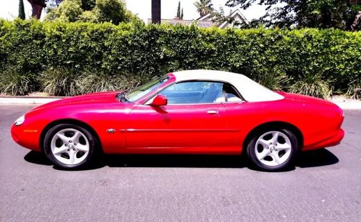2000 Jaguar XK8