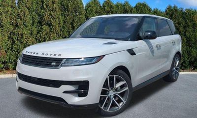 2023 Land Rover Range Sport P360 Dynamic SE