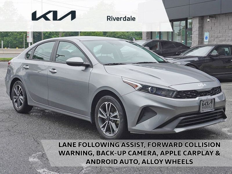 2022 Kia Forte — a typically priced live listing