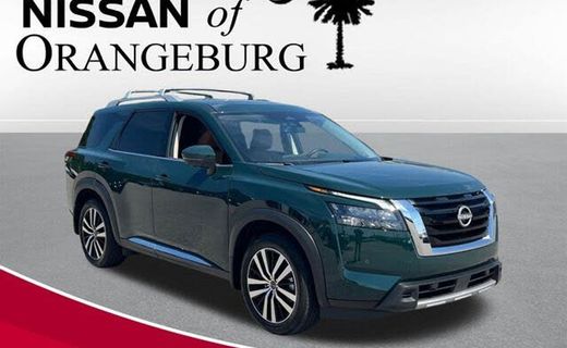 2025 Nissan Pathfinder Platinum