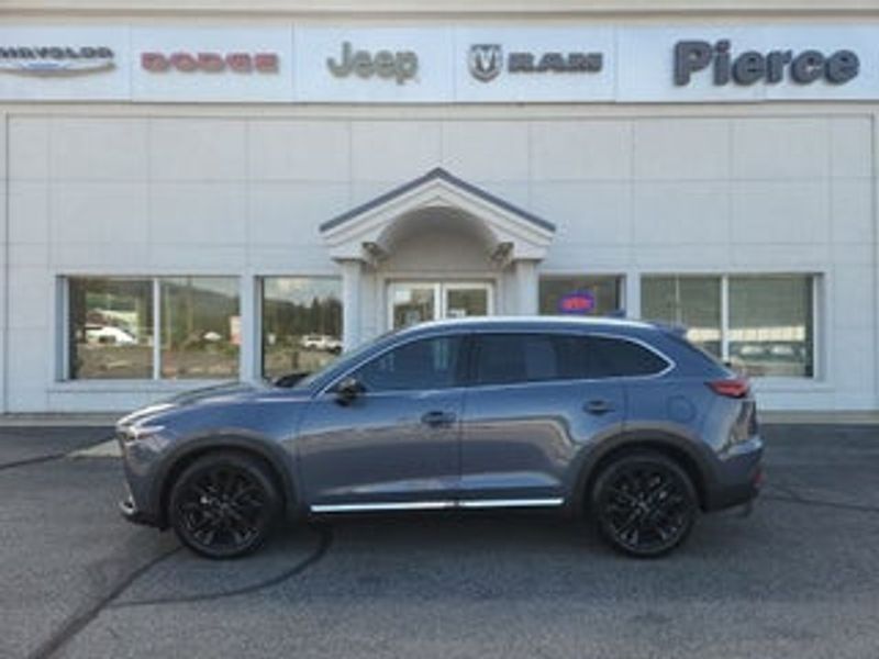 2022 Mazda CX-9 — a typically priced live listing