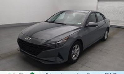 2023 Hyundai Elantra SE