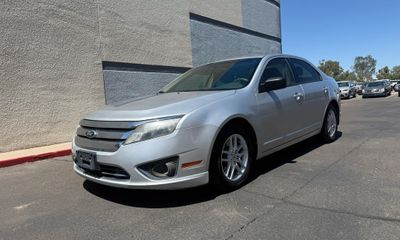 2012 Ford Fusion S