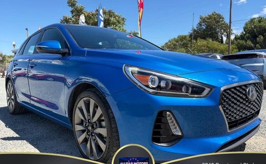2018 Hyundai Elantra GT Sport