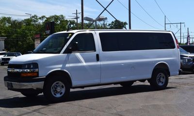 2025 Chevrolet Express LT EXT