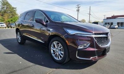 2023 Buick Enclave Essence
