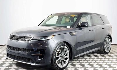 2026 Land Rover Range Sport P460E Dynamic SE